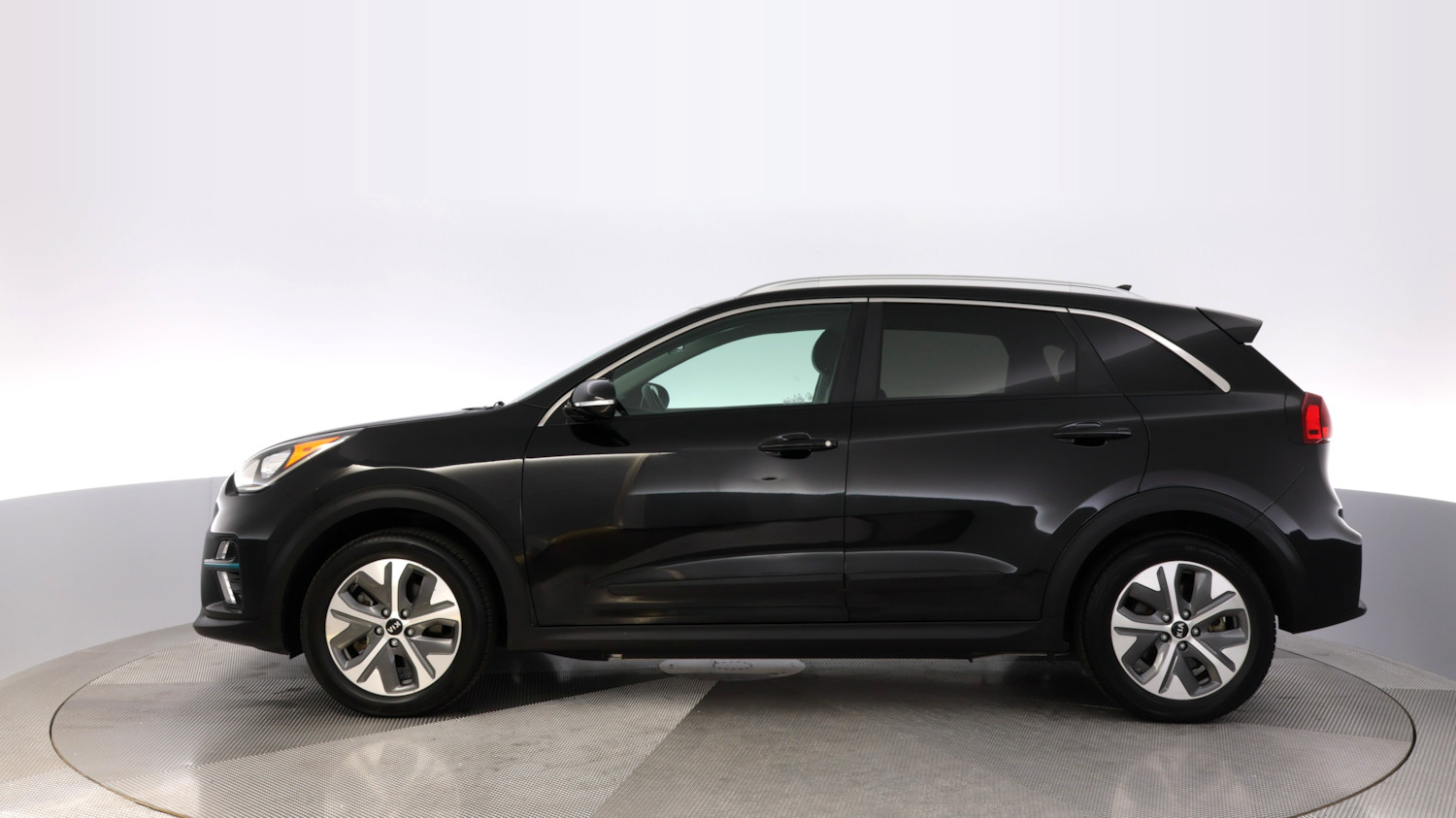 2019 Kia Niro EV โ VIN KNDCC3LG5K5025688