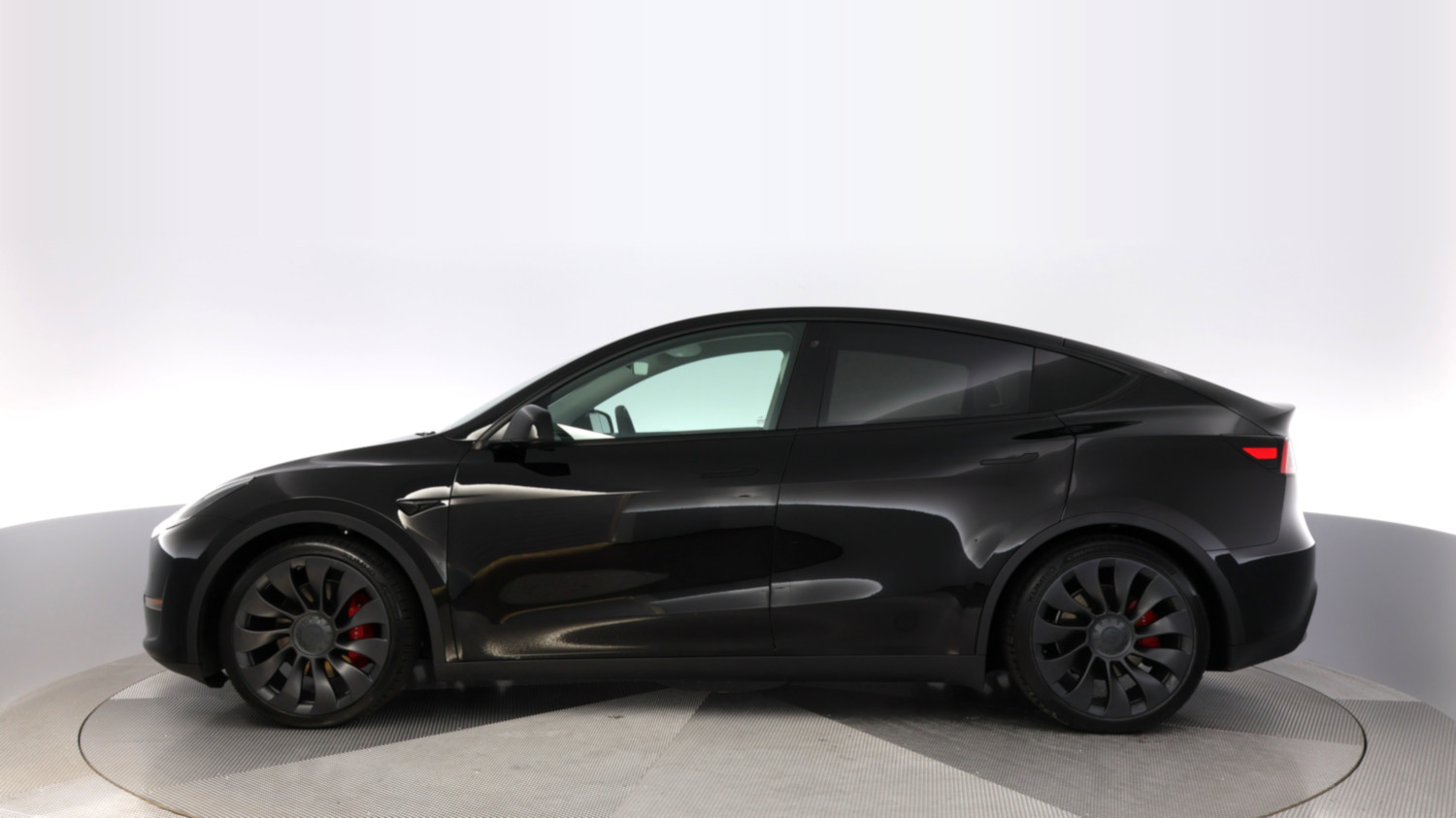 2020 Tesla Model Y โ VIN 5YJYGDEF8LF053702