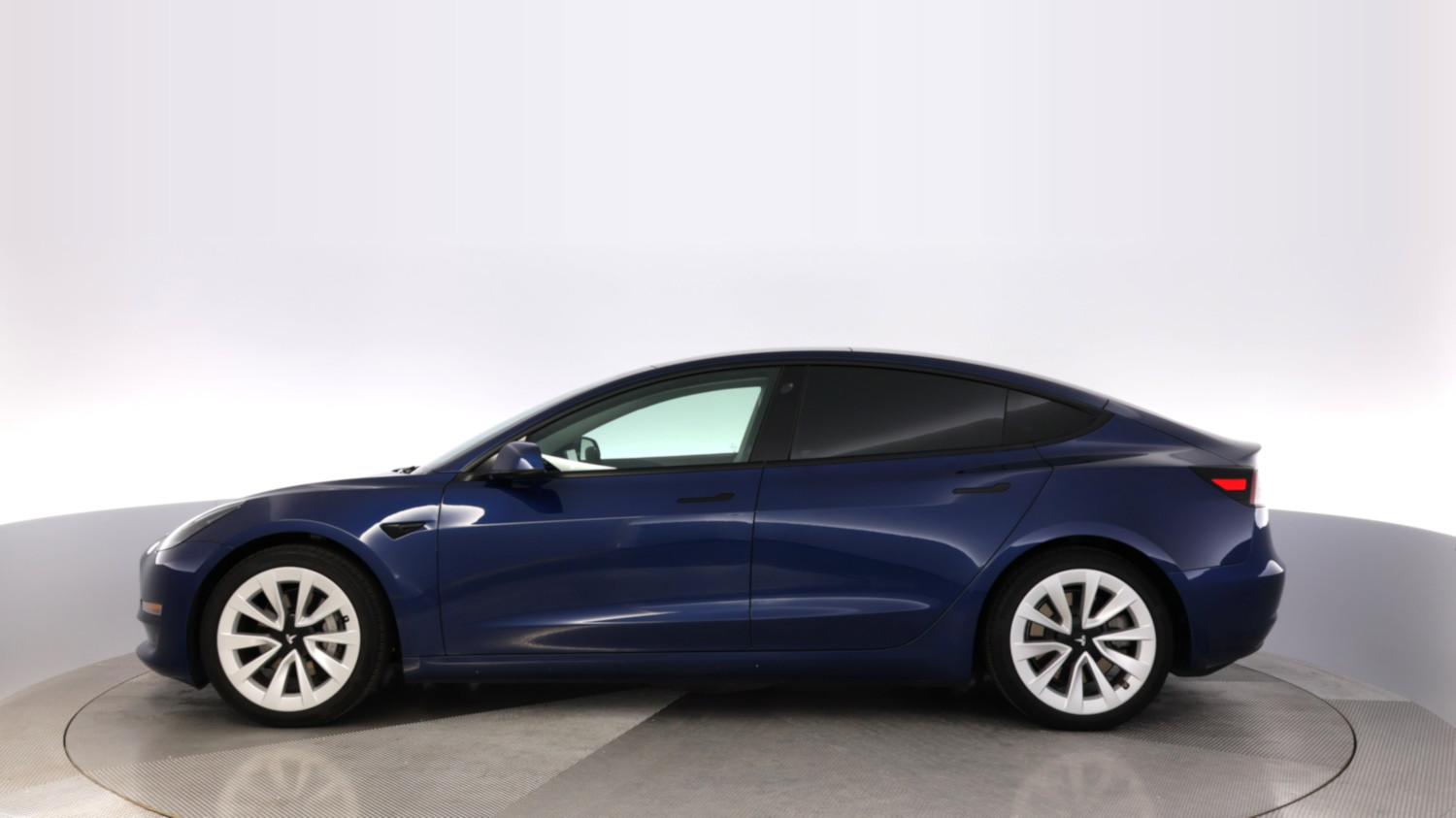 2021 Tesla Model 3 โ VIN 5YJ3E1EB1MF903277