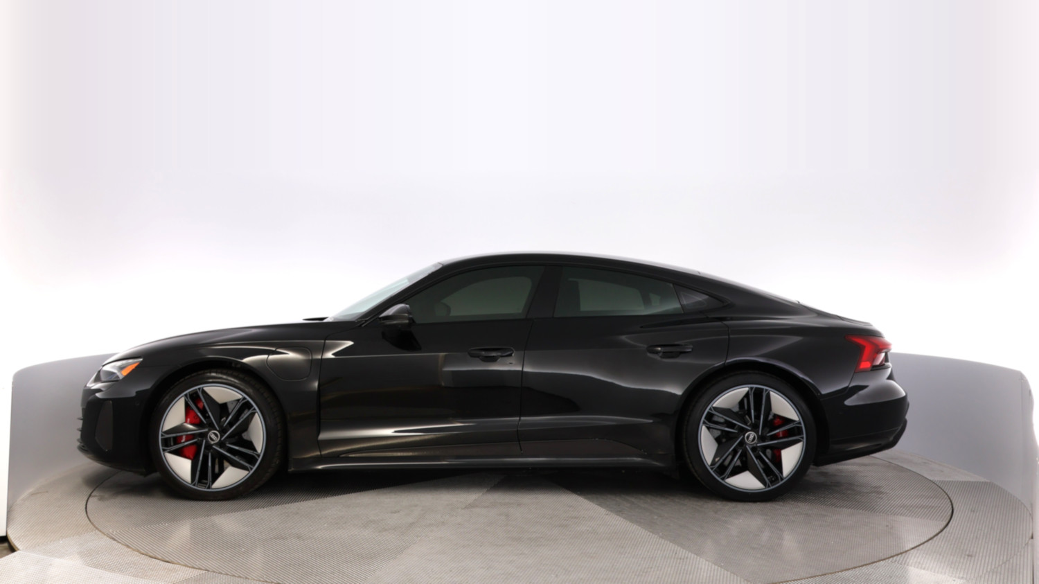 2022 Audi RS e-tron GT โ VIN WAUAHBFW2N7901984