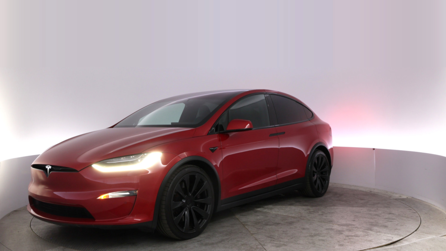 2022 Tesla Model X โ VIN 7SAXCBE63NF353388