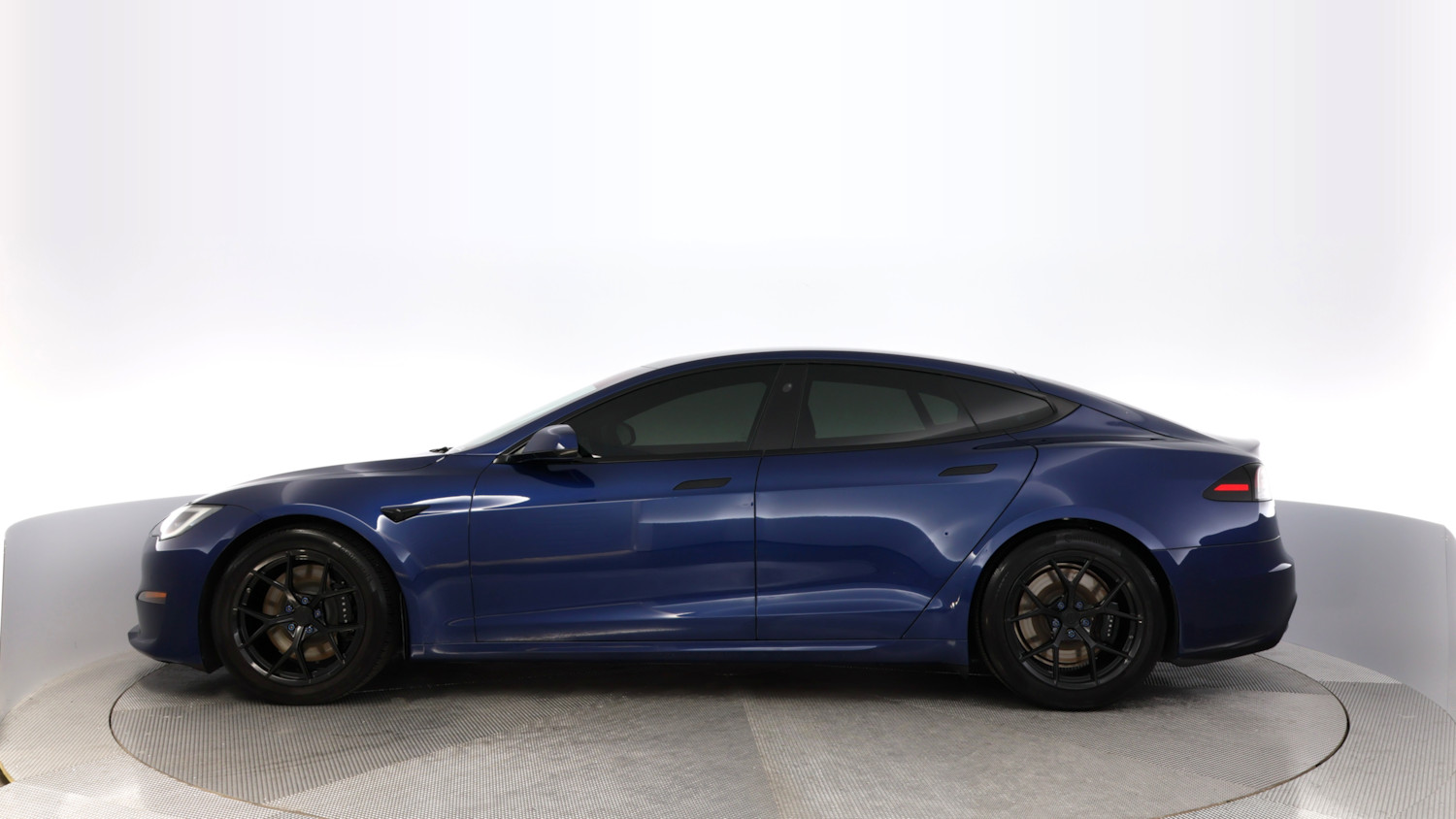 2022 Tesla Model S โ VIN 5YJSA1E54NF489365