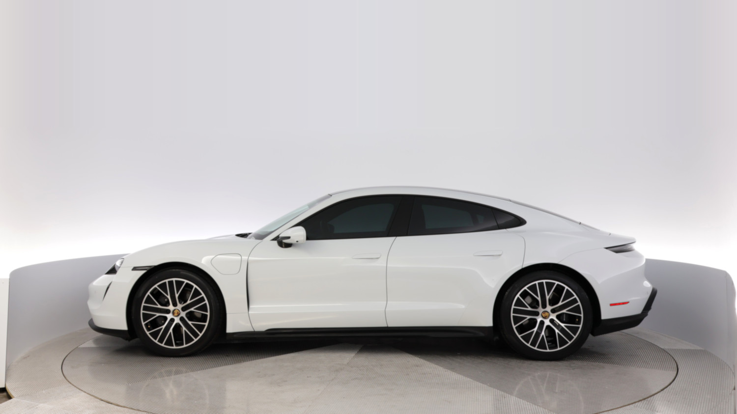 2022 Porsche Taycan โ VIN WP0AA2Y10NSA13162