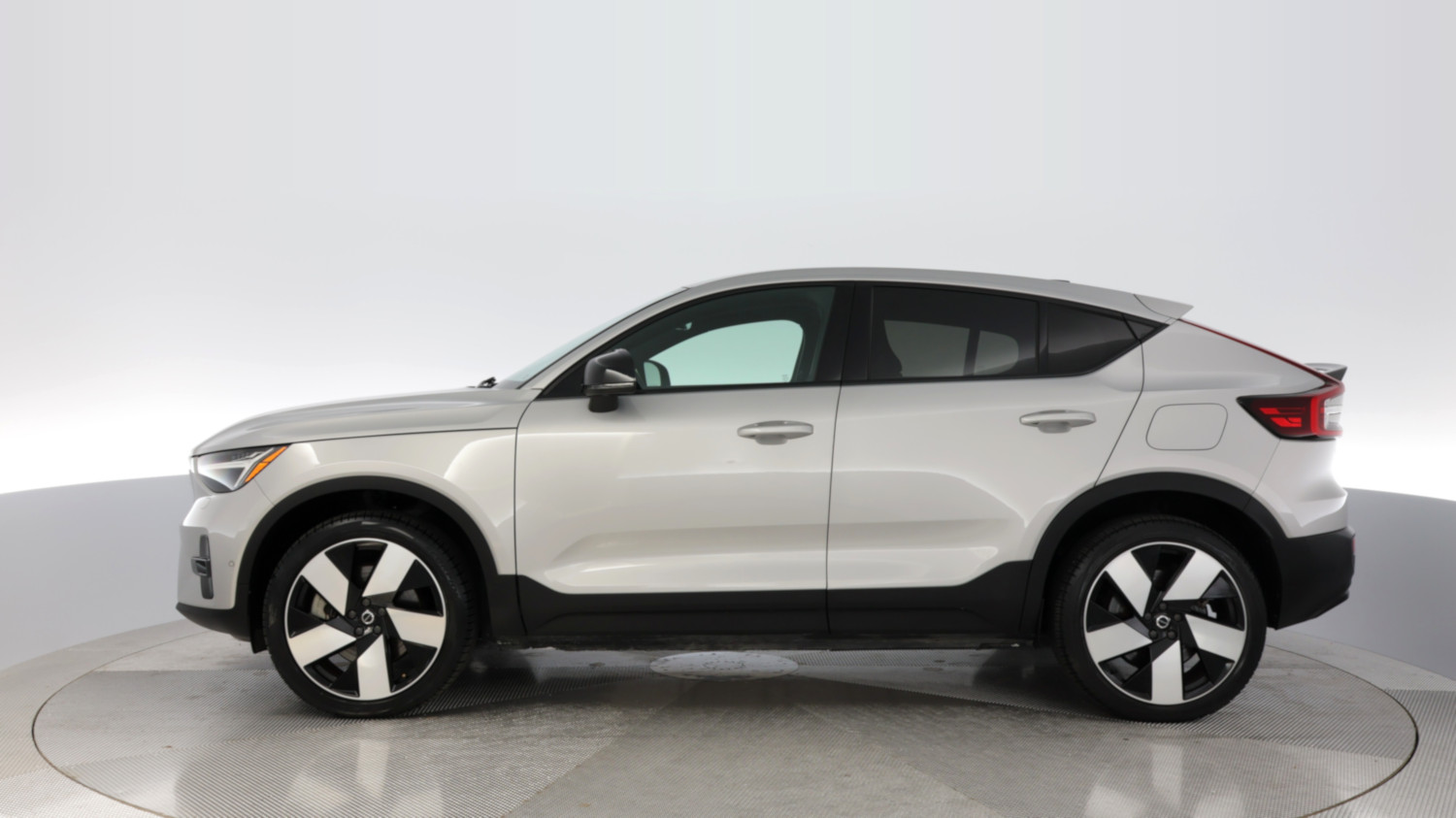 2023 Volvo C40 Recharge โ VIN YV4ED3GM6P2038302