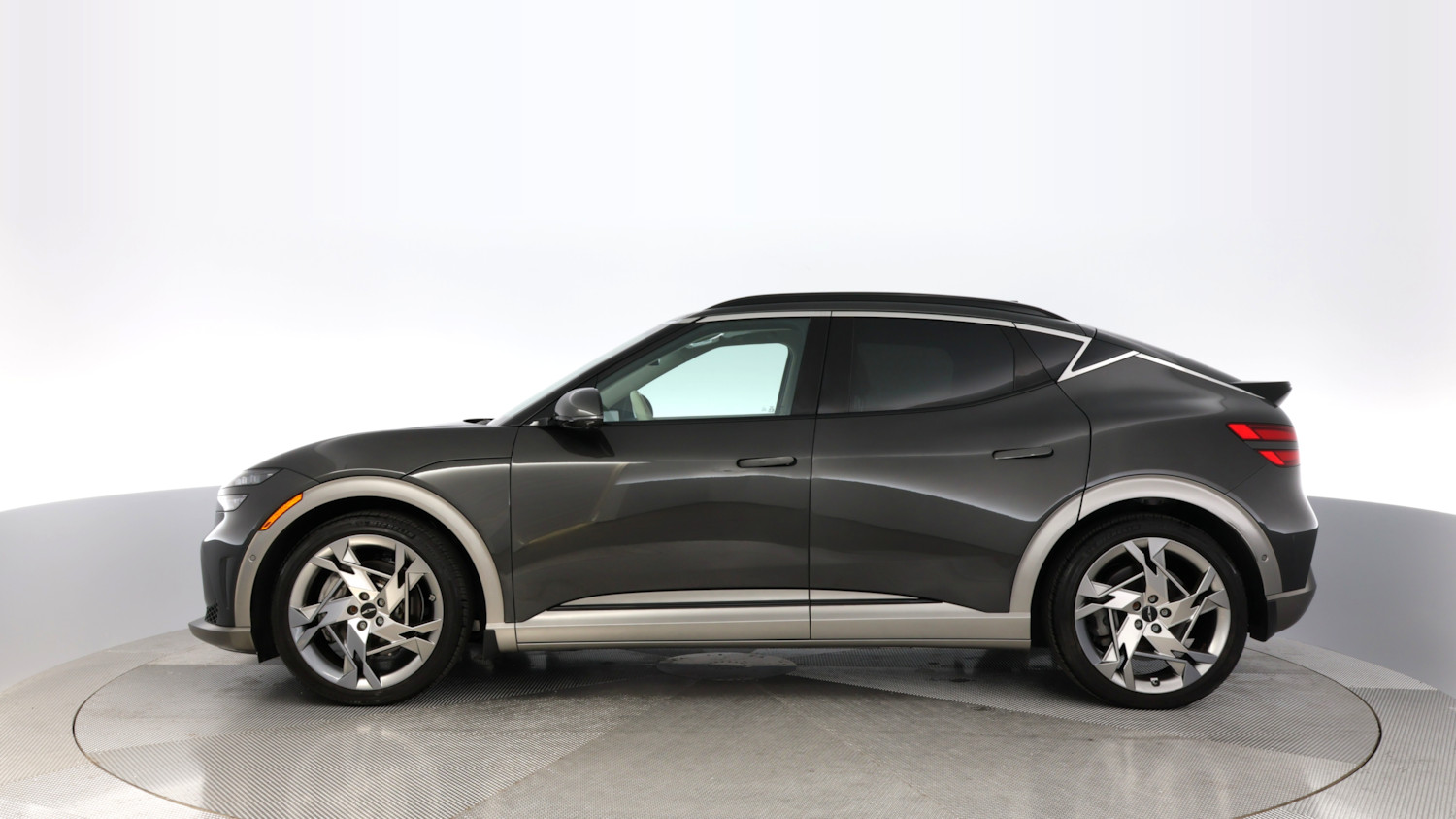 2023 Genesis GV60 โ VIN KMUKEDTB5PU017472