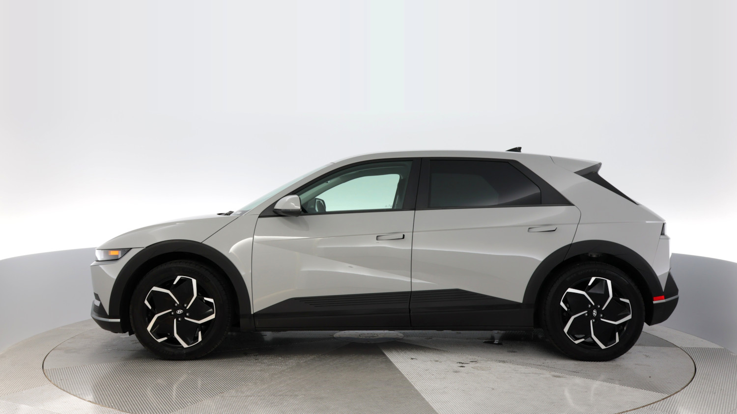 2024 Hyundai IONIQ 5 โ VIN KM8KN4DE9RU270627