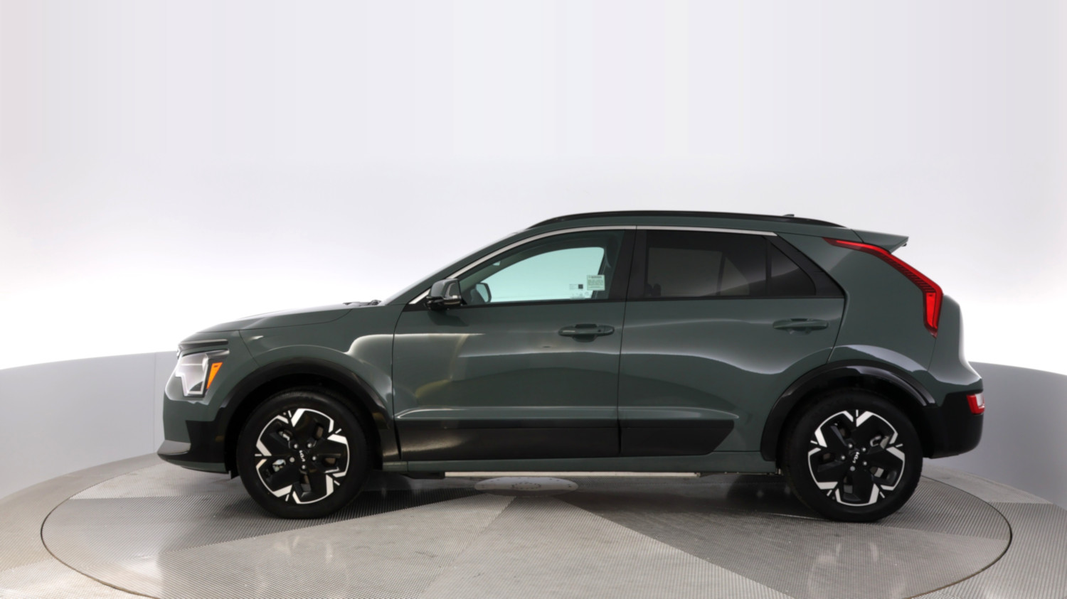 2025 Kia Niro EV โ VIN KNDCR3L13S5145113