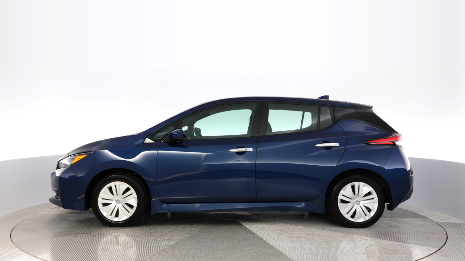 2025 Nissan LEAF โ VIN 1N4AZ1BV8SC557240