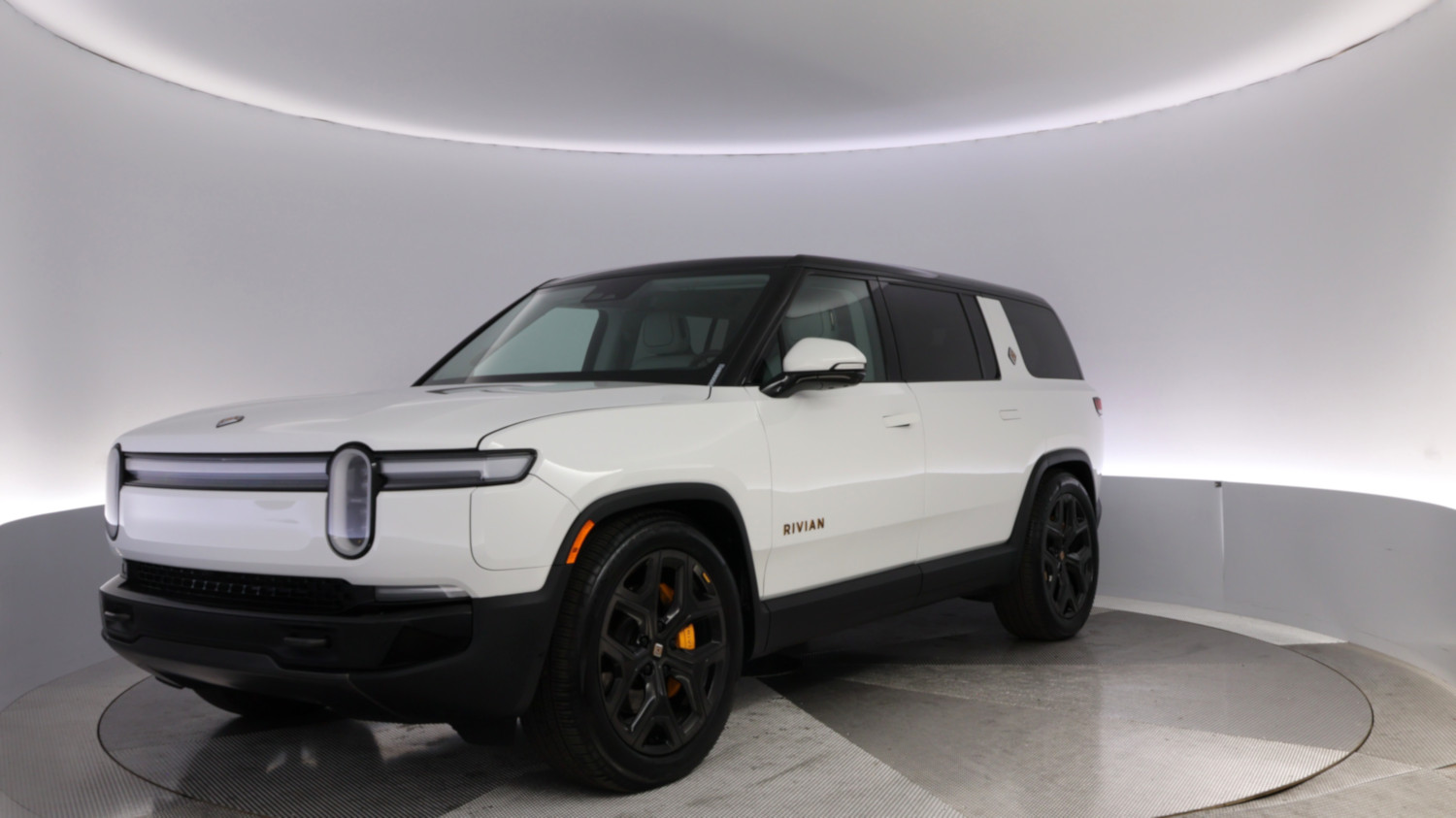 2025 Rivian R1S โ VIN 7PDSGCBP1SN068080