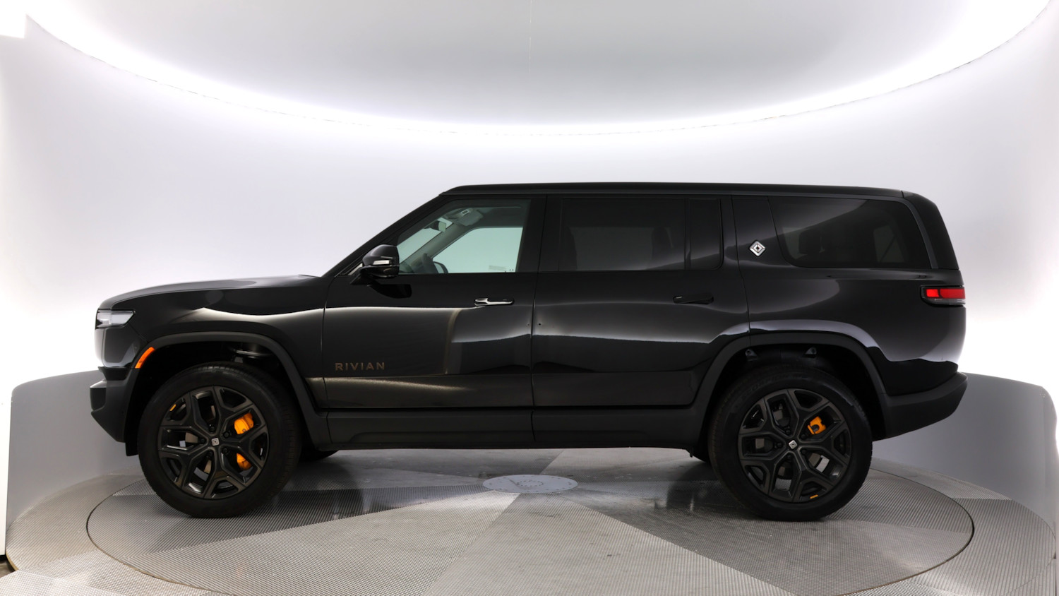 2026 Rivian R1S โ VIN 7PDSGBBP2TN078354